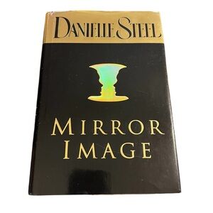 Used~ Mirror Image - Danielle Steel (Hardcover) fair condition